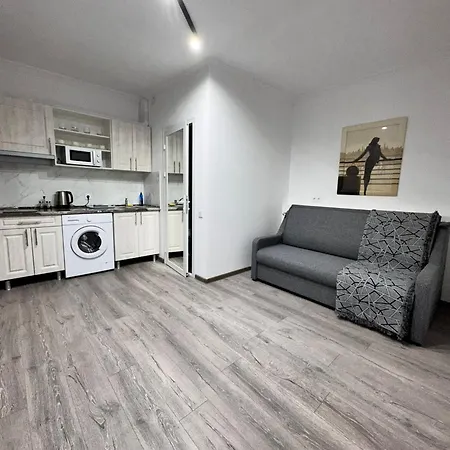 Small House Apartment *